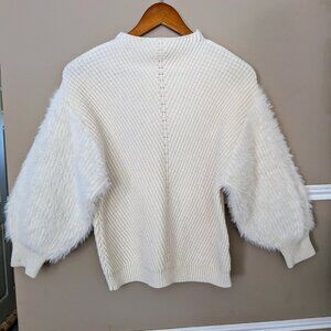 Knitted & Knotted Sweater - gorgeous! Winter White, size M, balloon sleeves